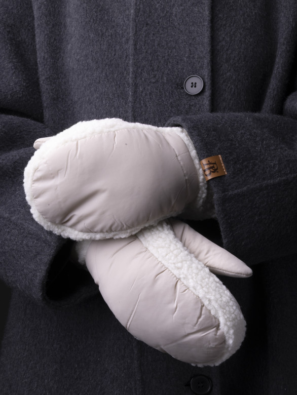 Варежки женские Юйлин бежевые Варежки женские Юйлин бежевые