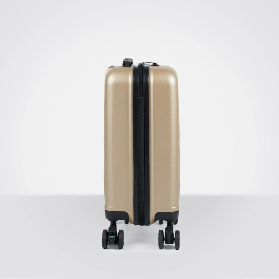 Чемодан Eberhart Phantom 15P-004 4 колеса золото