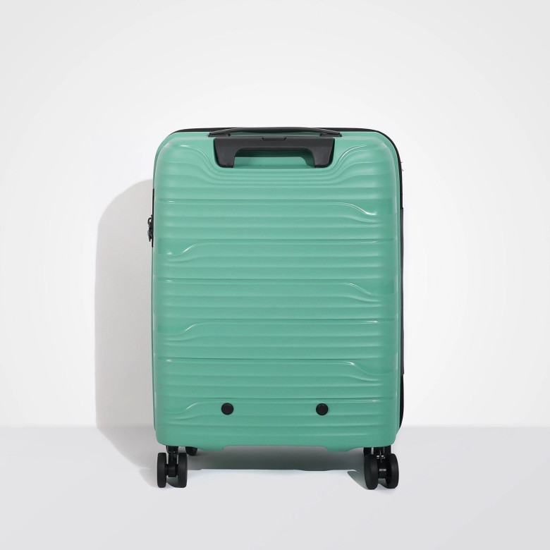 Чемодан Eberhart Wave 46W-022 полипропилен 4 колеса зелёный Чемодан Eberhart Wave 46W-022 полипропилен 4 колеса зелёный