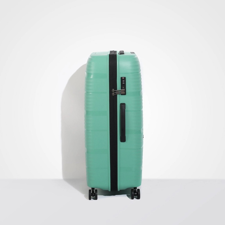 Чемодан Eberhart Wave 46W-022 полипропилен 4 колеса зелёный Чемодан Eberhart Wave 46W-022 полипропилен 4 колеса зелёный
