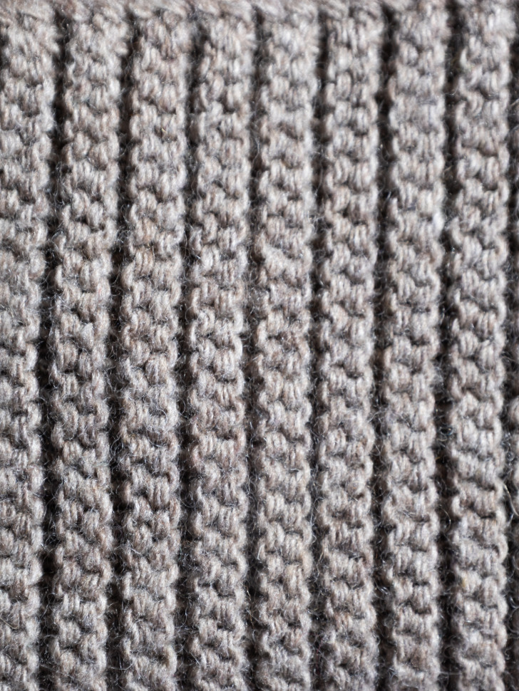 Шапка мужская 11658 MARHATTER серо-бежевая