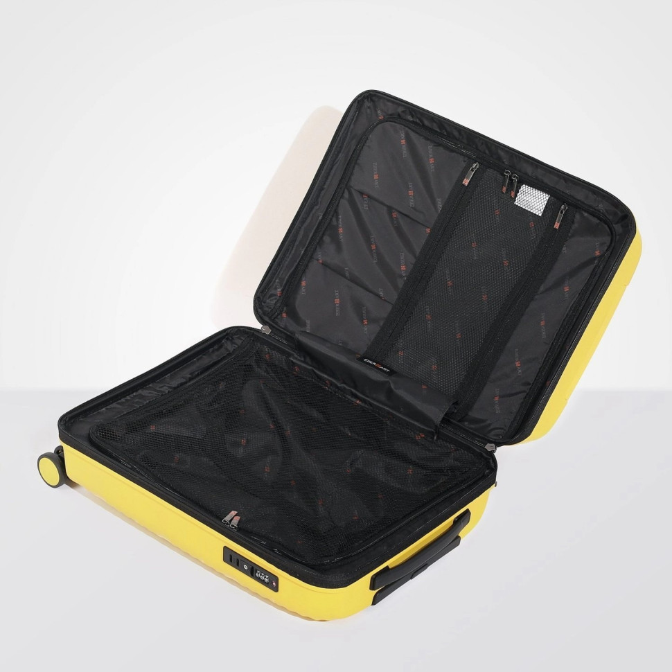 Чемодан Eberhart 46W Wave полипропилен 