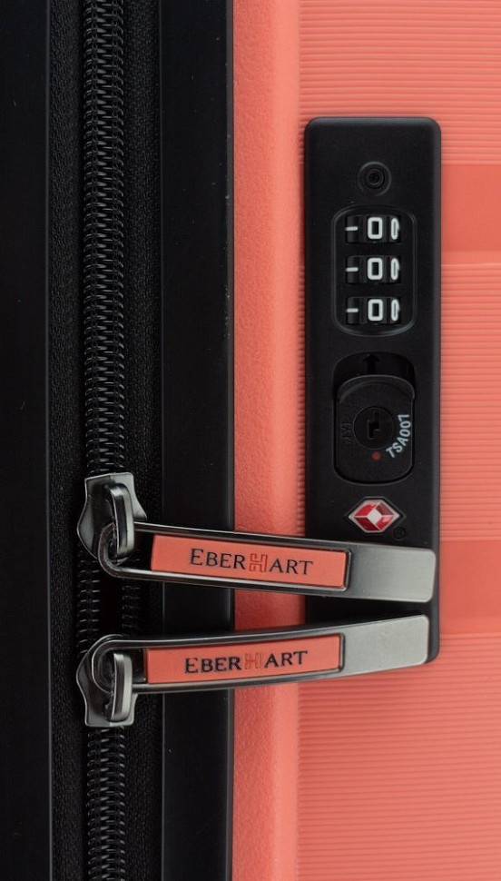 Чемодан Eberhart 40S-017 Shift полипропилен персик