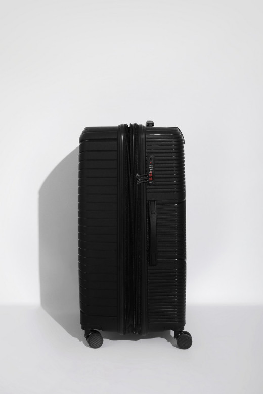 Чемодан Eberhart 49M Miracle полипропилен Чемодан Eberhart 49M Miracle полипропилен