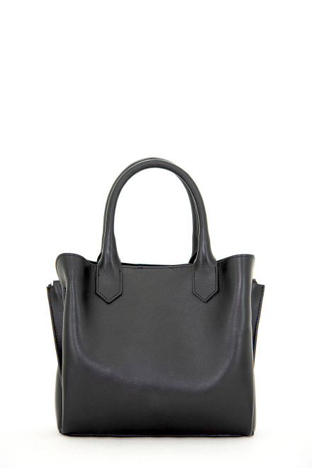 Сумка женская Protege Ц-599.8 чёрная гладкая Сумка женская Protege Ц-599.8 чёрная гладкая