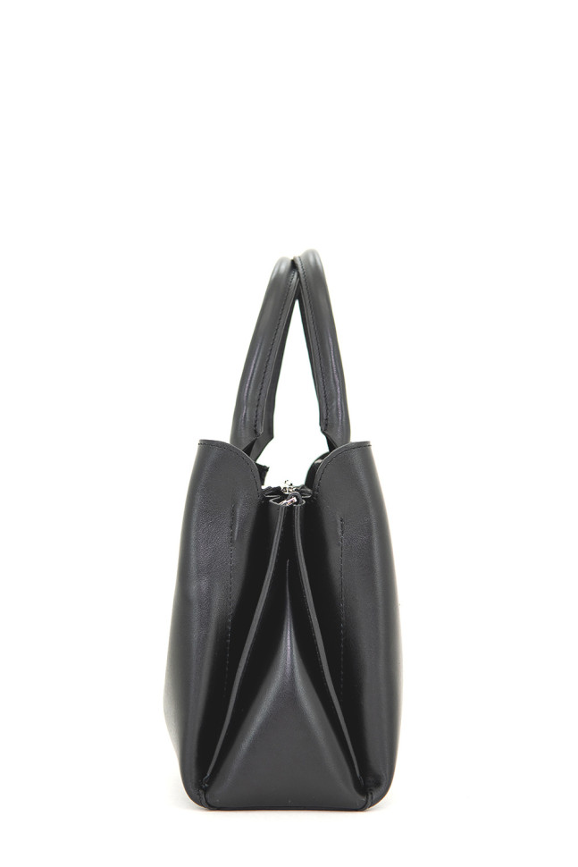 Сумка женская Protege Ц-599.8 чёрная гладкая Сумка женская Protege Ц-599.8 чёрная гладкая