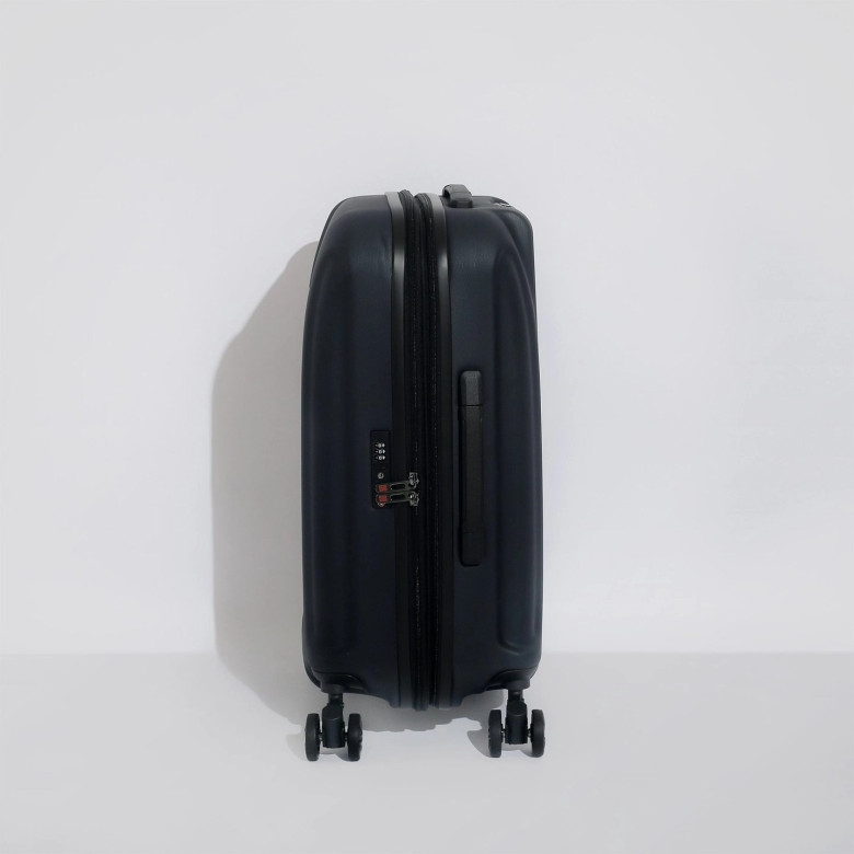 Чемодан Eberhart 06R Riviera 4 колеса Чемодан Eberhart 06R Riviera 4 колеса