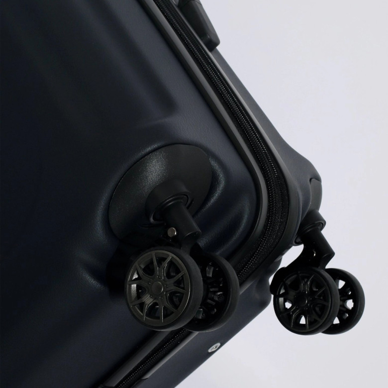 Чемодан Eberhart 06R Riviera 4 колеса Чемодан Eberhart 06R Riviera 4 колеса