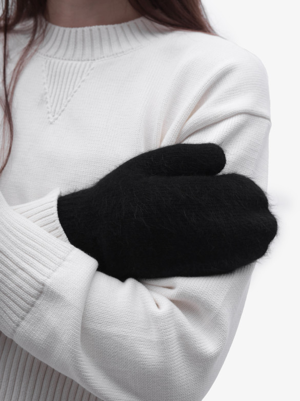 Варежки Henu (5.1)1346 черные